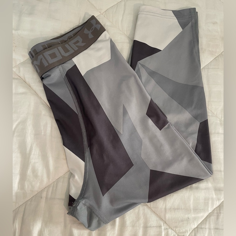 Youth Under Armour Gray, Black and White HeatGear Leggings